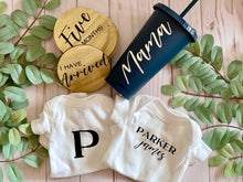 Load image into Gallery viewer, Custom Newborn Welcome Bundle